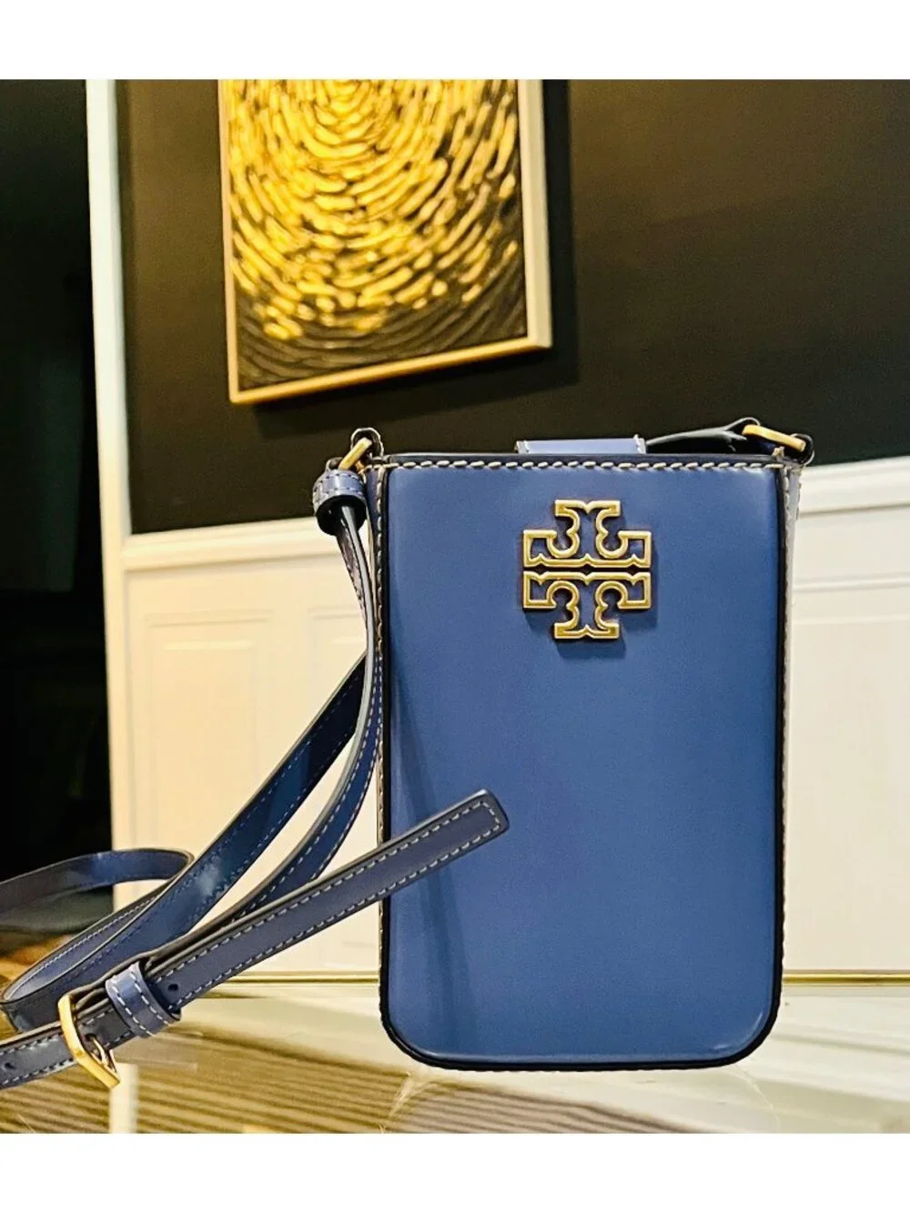 Auth Tory Burch Periwinkle Britten Patent Leather Crossbody/Cellphone Bag